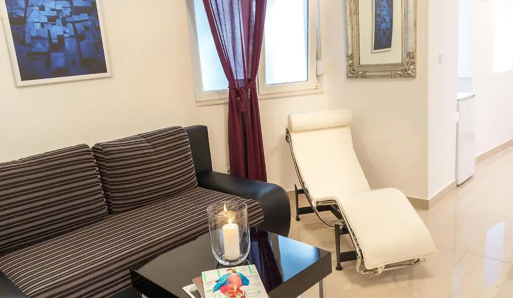 Split Allure Apartments